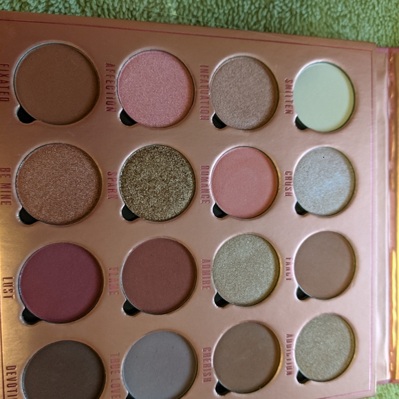 Makeup Obsession Love is my Drug Buy 2 Get 3 Free - Picture 3 of 4